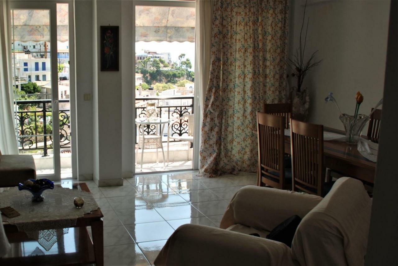 Theodora Apartment Patitírion Exterior photo